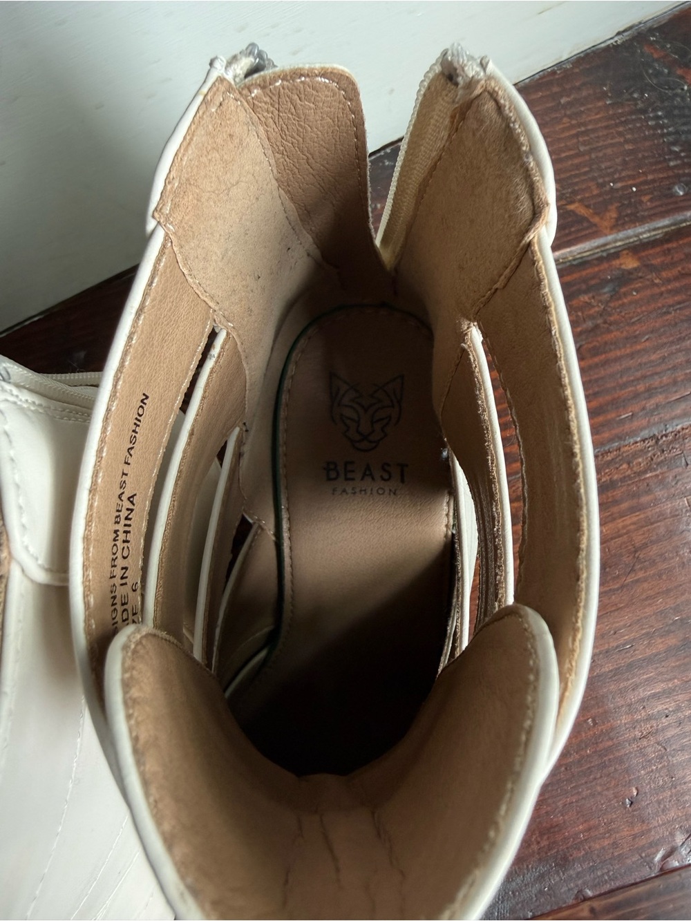 ✨Beast Fashion Dakota Western Ankle Boots 6✨ - Picture 7 of 9